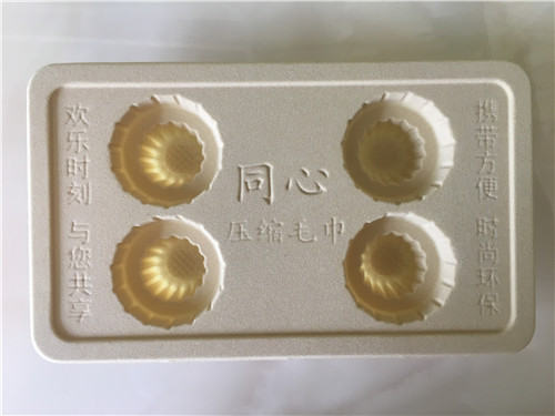 鑫鑫生產(chǎn)的吸塑托盤對產(chǎn)品質(zhì)量負(fù)責(zé)有保證